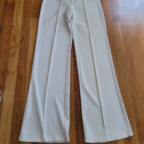 Fashion Nova White Pants Size M - Picture 3 of 5